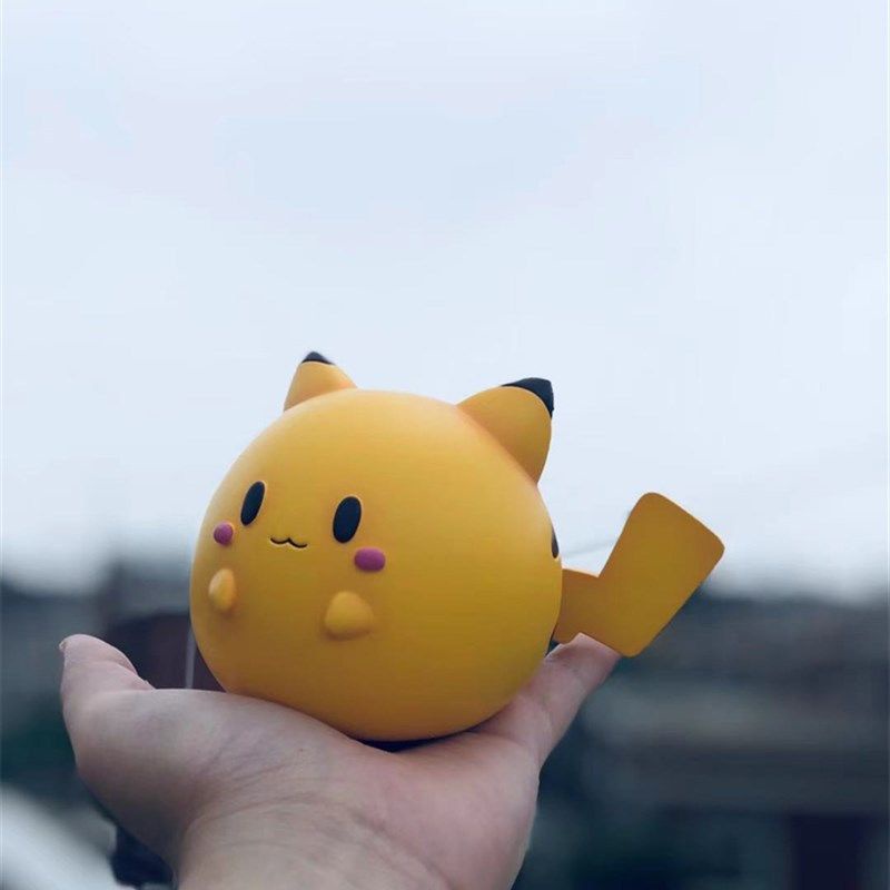 Đồ trang trí Nhân Vật Pokemon Pikachu Dễ Thương Dùng Trang Trí