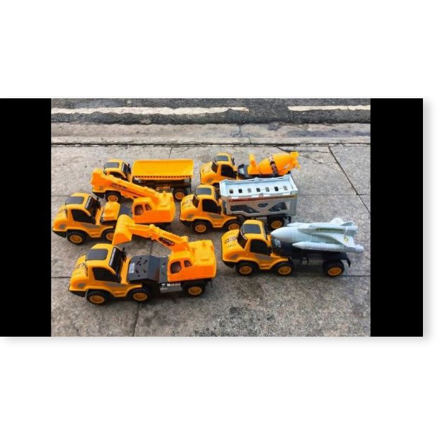 XE MÚC ĐẤT XE CẨU XE BỒN  XE TẢI 78k 1 chiếc