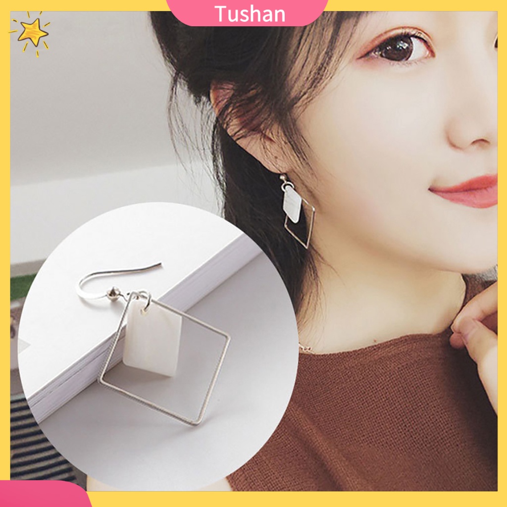 Khuyên tai nữ hình vuông đính vỏ sò trắng thời trang