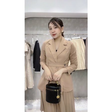 Cllee Áo Vest Khuy (có sz 85kg) | BigBuy360 - bigbuy360.vn