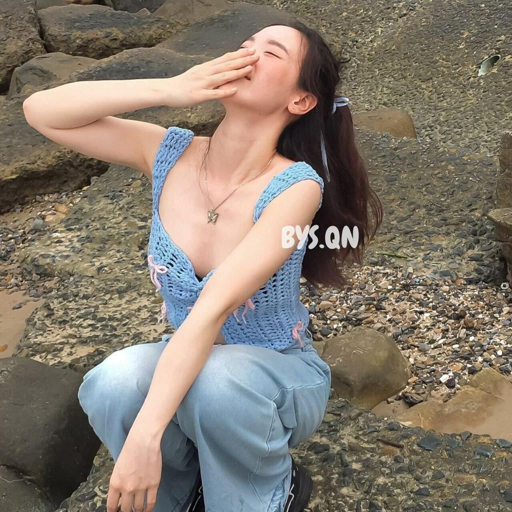Áo đan len tôn dáng đính nơ siêu thơ  "lolipop crochet"