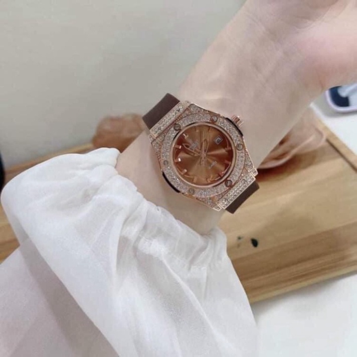 Đồng hồ nữ hublut giảm sốc [BH 12th] lỗi đổi mới hoàn toàn miễn phí | BigBuy360 - bigbuy360.vn