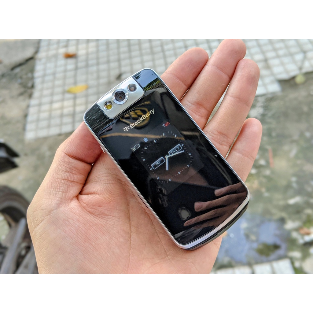 Điện thoại BlackBerry 8220 Pearl Flip - Điện thoại nghe gọi nắp gập