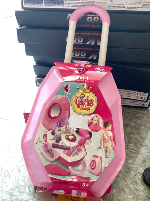 Vali trang điểm đồ chơi cho bé