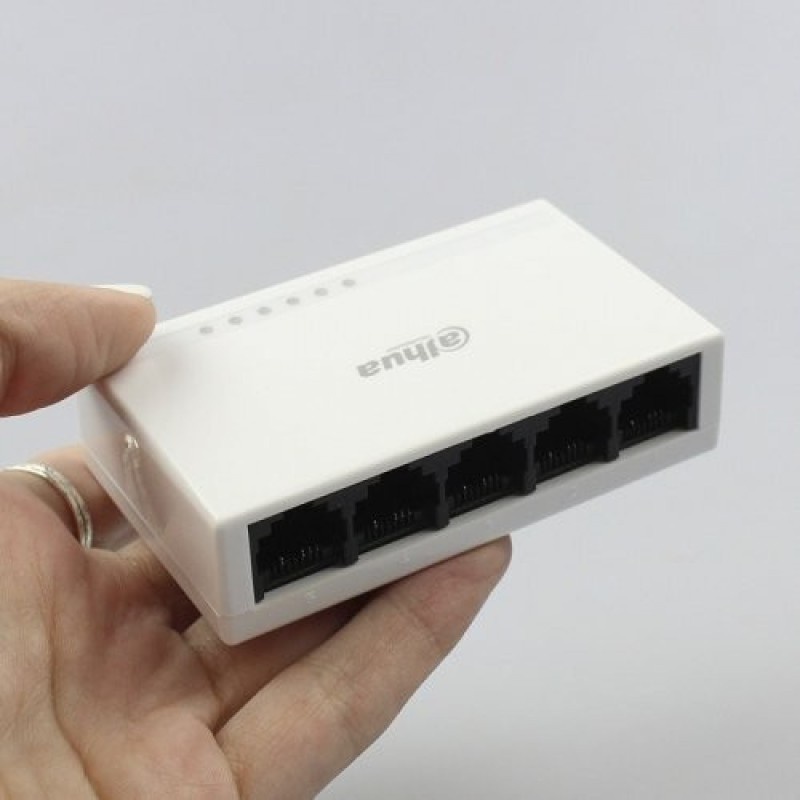 BỘ CHIA MẠNG Switch 5 PORT xịn, Hãng TP-LINK 100M 10/100Mbps Mẫu mới chính hãng