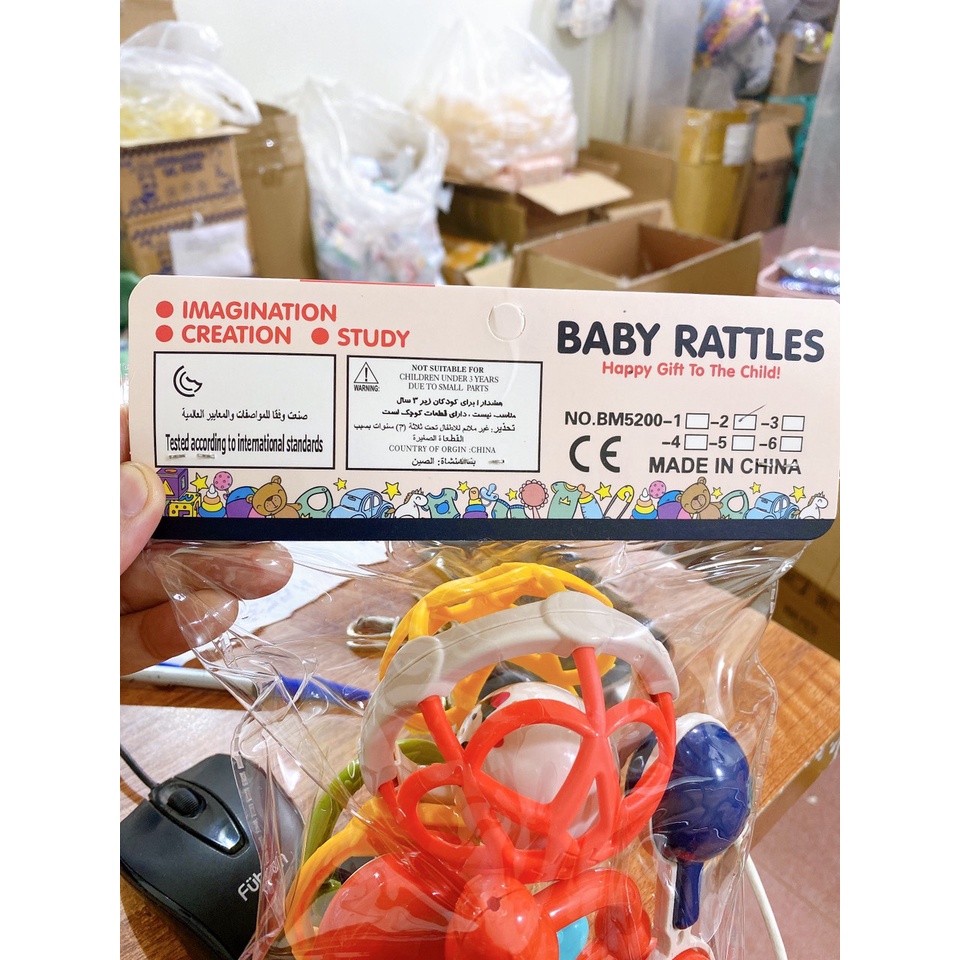 Bộ đồ chơi xúc xắc , gặm nướu , tập cầm Baby Rattles 6 chi tiết cho bé