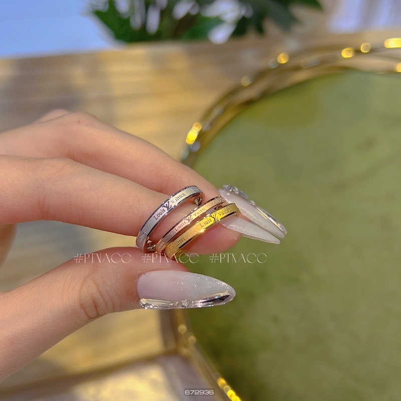 ᴾᵀᴺᵃᶜᶜ Nhẫn titan set 3 chiếc LV | N8728.667