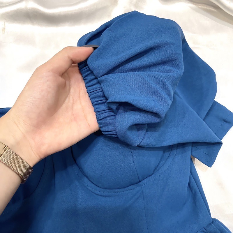 Váy xanh cúp ngực dáng xoè