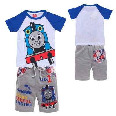 Áo thun ngắn tay và quần short in hình Thomas dễ thương cho bé trai
