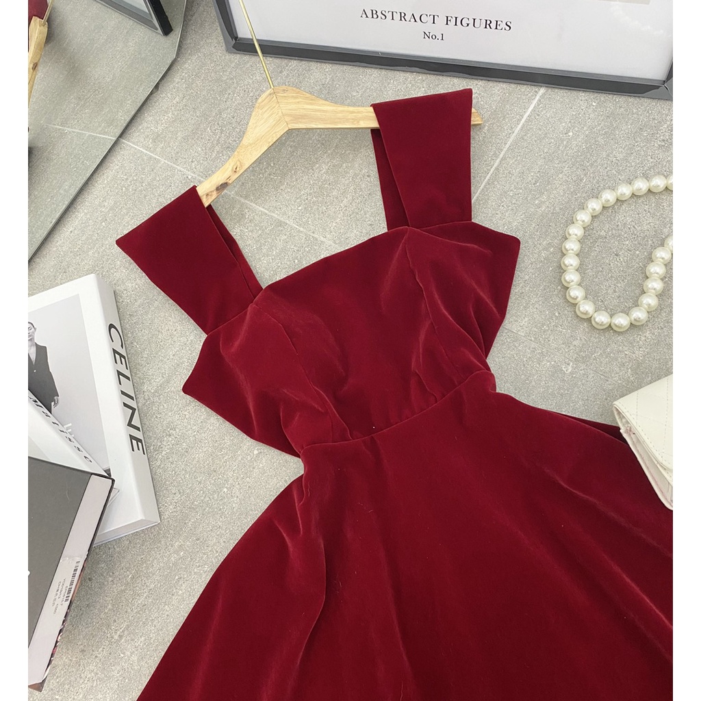 Váy Xòe Nữ Đỏ, Đầm 2 Dây Nữ Cúp Ngực ( Kèm Mút Ngực ) Chất Vải Nhung 2 Lớp Dày Dặn  Xinh Xắn Trẻ Trung Cho Bạn Nữ. | BigBuy360 - bigbuy360.vn