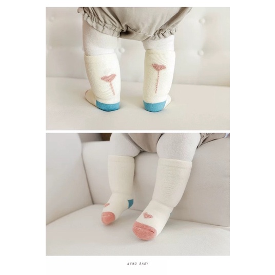 Tất chống trơn cho bé mới tập đi 203