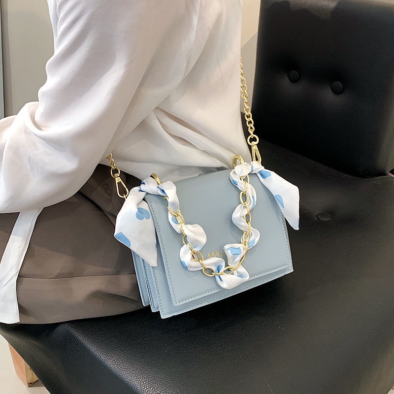 Túi đeo chéo phối dây xích thời trang hè thanh lịch sang trọng cho nữ 2021