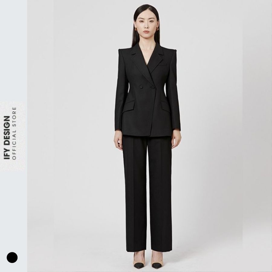 Áo vest nữ blazer đen, be chiết eo 2 cúc túi chéo IFY Design FS198A