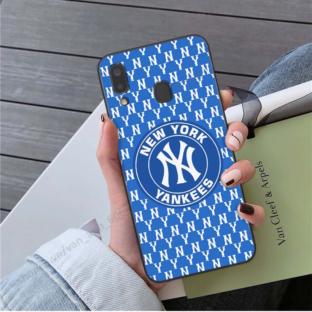 Ốp lưng Samsung A20 / A30 ốp điện thoại hình bearbrick, new york, thể thao