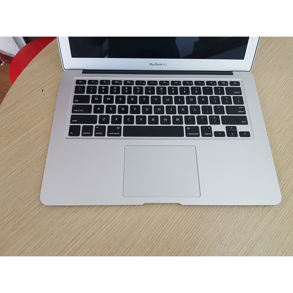 Macbook Air 13 inch 2017 MQD32 Core i5 / Ổ SSD 128GB/  8GB RAM