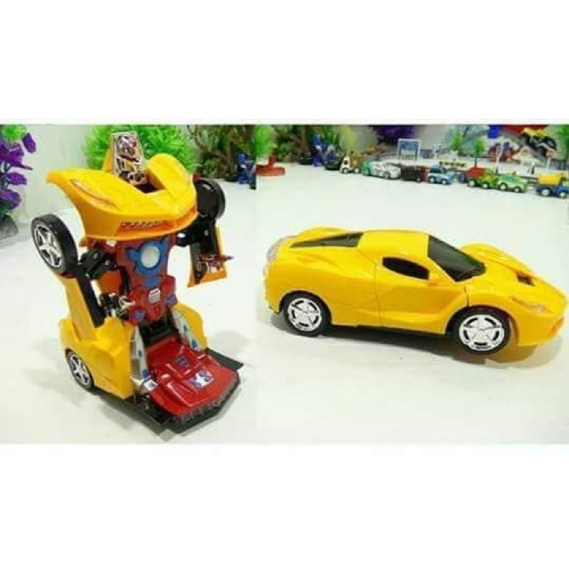 Xe biến hình RoBot