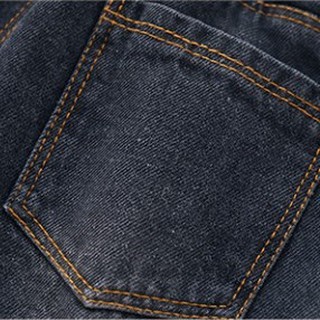 Quần jeans rách cho bé trai
