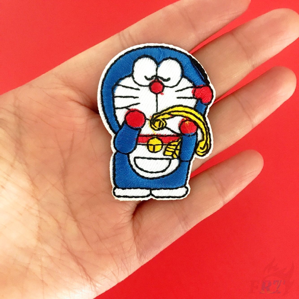 Miếng dán trang trí quần áo hình Doraemon dễ thương