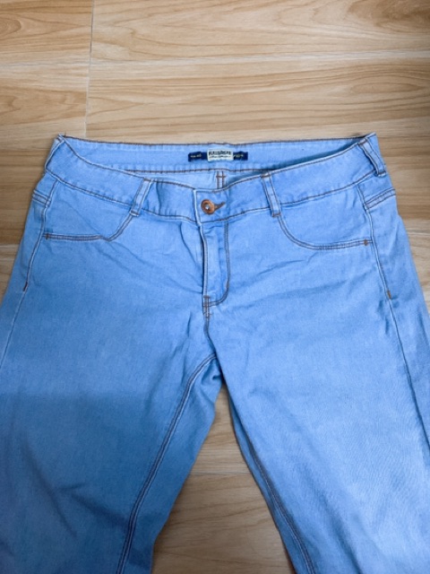 Thanh lý quần jean pullnbear, uniqlo...
