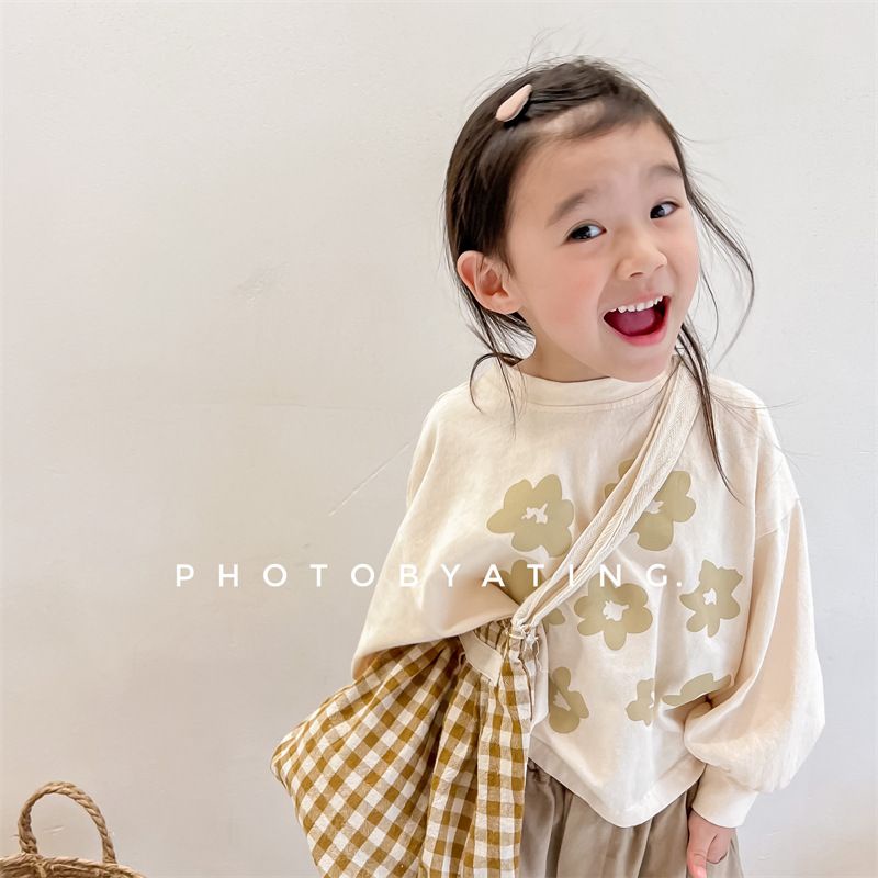 [Hàng Mới Về] Áo Thun Cotton Mỏng Tay Dài Thoải Mái In Chữ Và Hoa Lớn Dễ Thương Phong Cách Hàn Quốc Cho Bé Gái