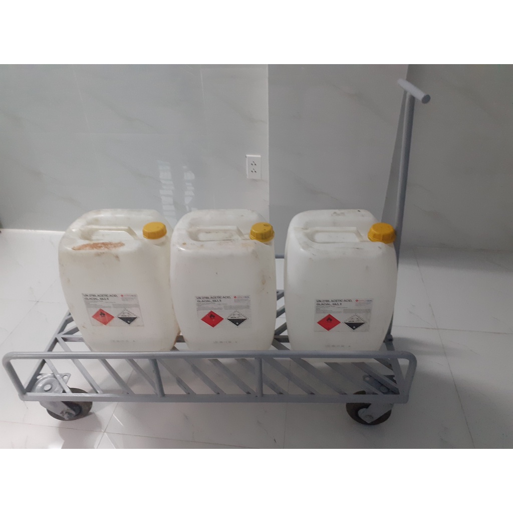Can nhựa trắng 30 lít cũ sài 1 lần, dày, cứng, chắc chắn, bao sài