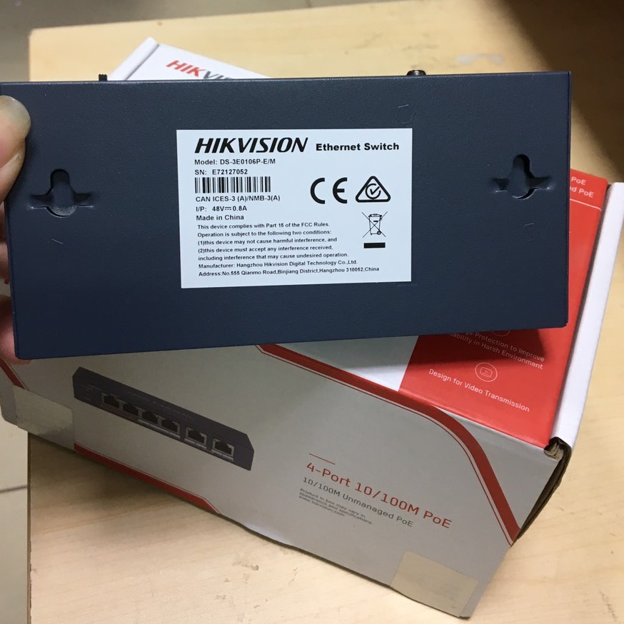 Switch chia mạng 4 cổng POE Hikvision DS-3E0106P-E/M, 2 cổng Uplink 10/100Mbps - BẢO HÀNH 24 THÁNG