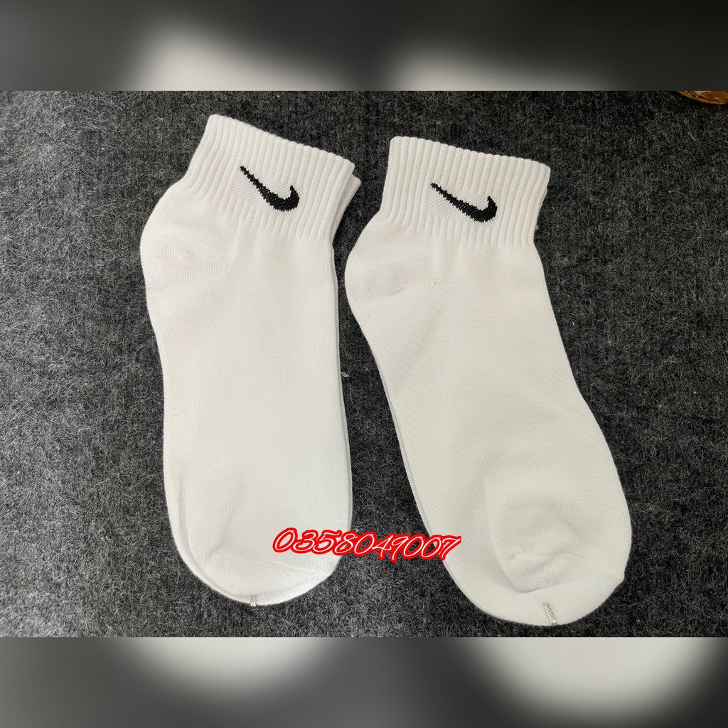 tất cổ ngắn  thời trang NaiKi Uniex