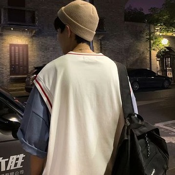 Áo tay ngắn phong cách Hong Kong thời trang độc đáo cho nam