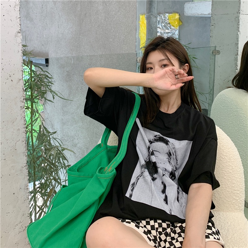 Áo Thun Nữ Ngắn Tay Cổ Tròn In Hình Thời Trang