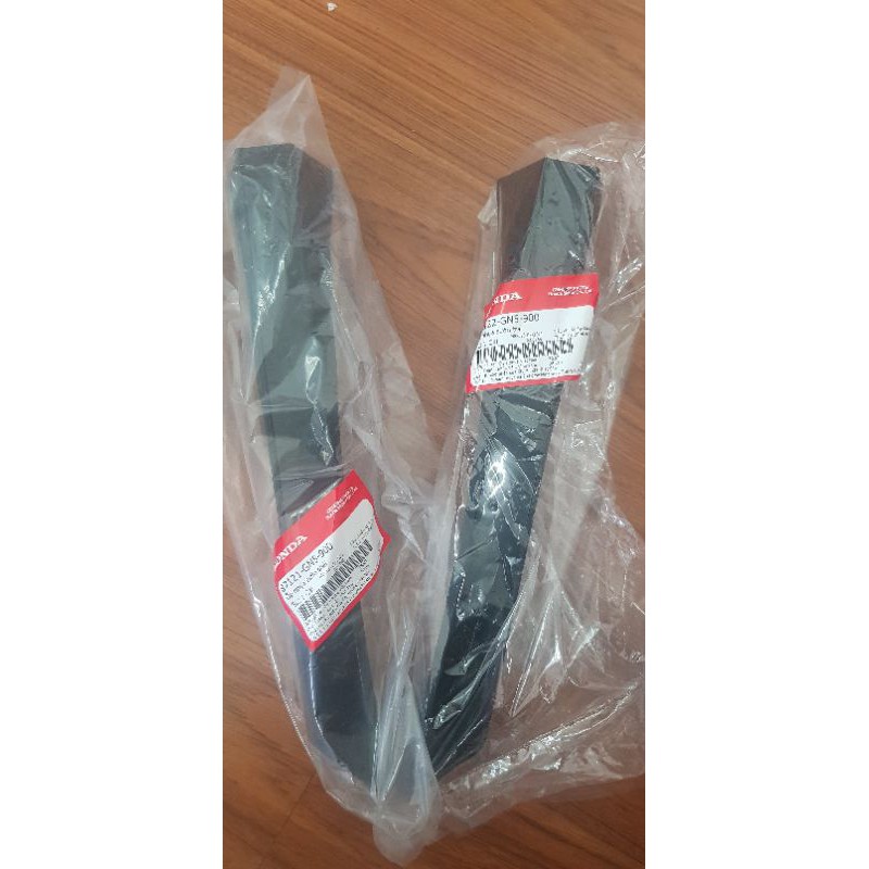 Nhựa đen ốp bình xăng xe Dream HDVN