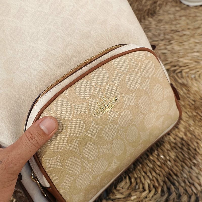 Ba lô NEW C🅾️ACH- Court Backpack In Blocked Signature Canvas CA439 chuẩn xịn xò