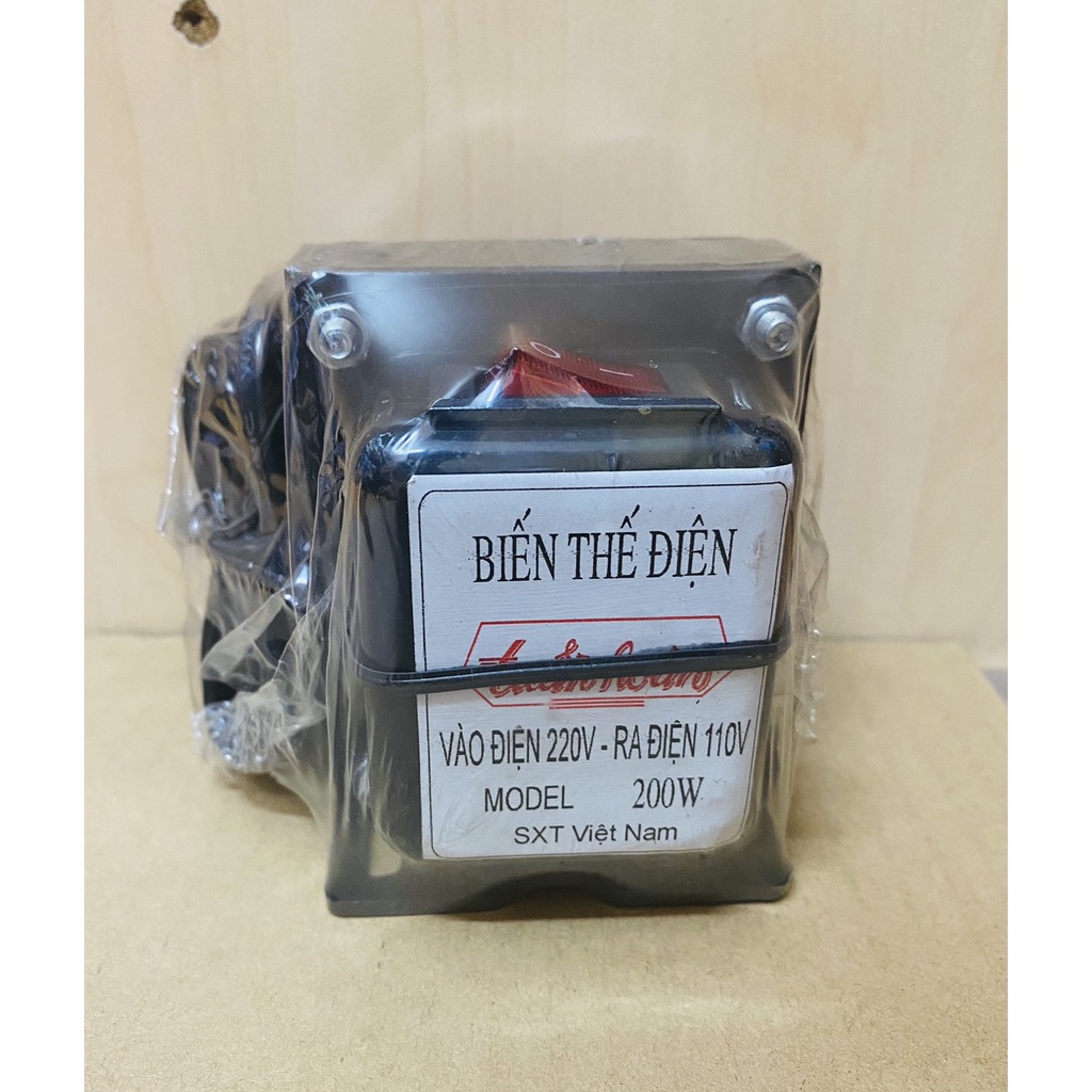 Biến Thế Cơ Đổi Điện 220v ---> 110v 200w