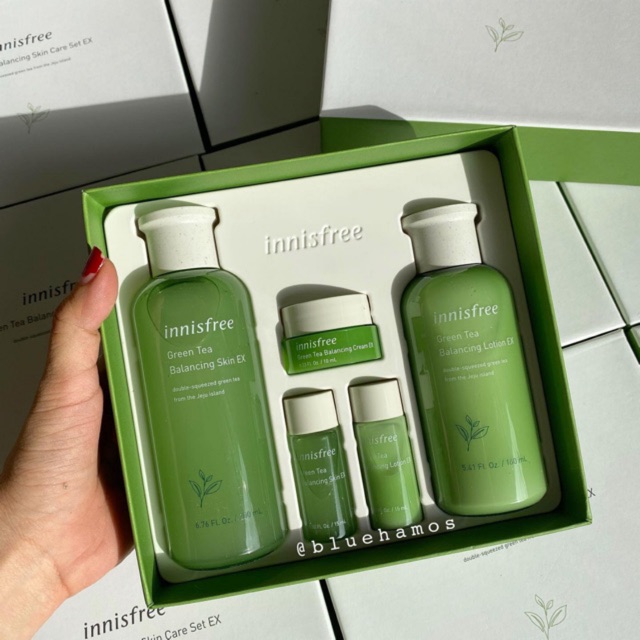 Set dưỡng trà xanh Innisfree green tea balancing skin care set