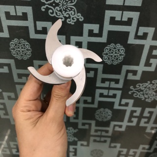 Máy xay cầm tay Hattiecs