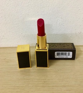 Son Tomford chính hãng