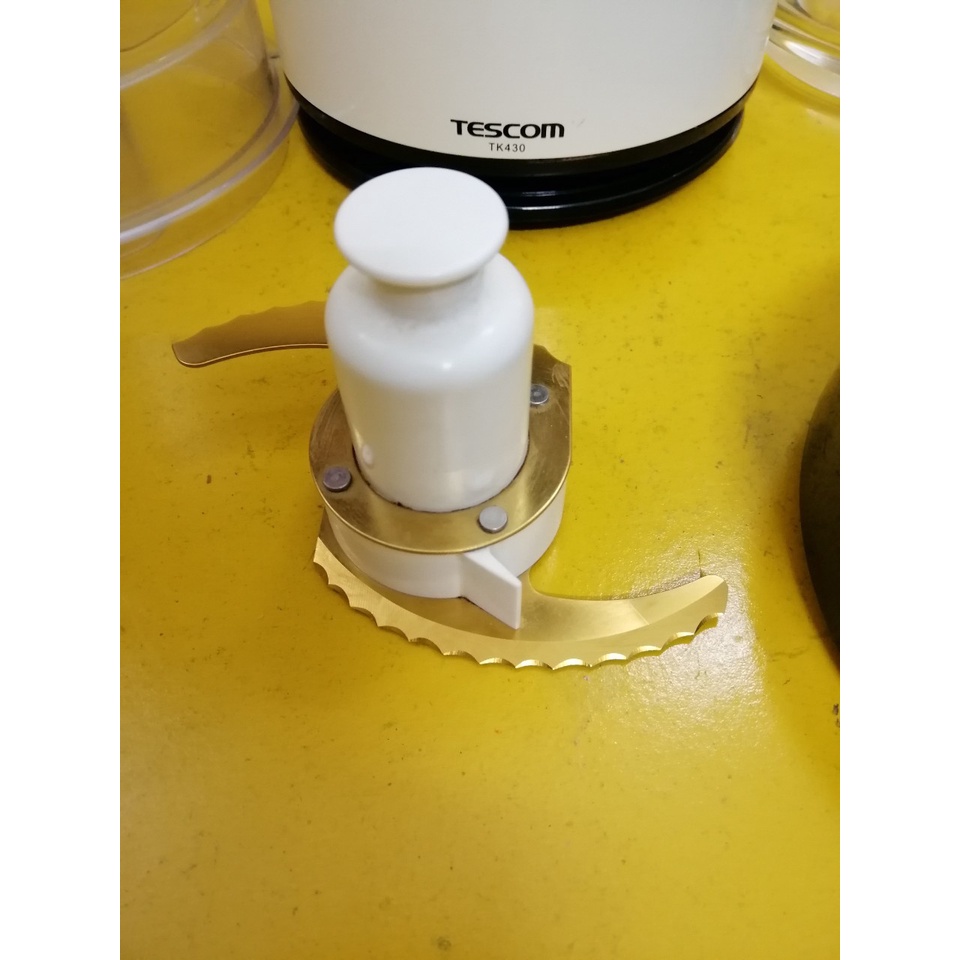 Máy xay thịt nội địa Nhật Tescom TK430 (2) (170W)