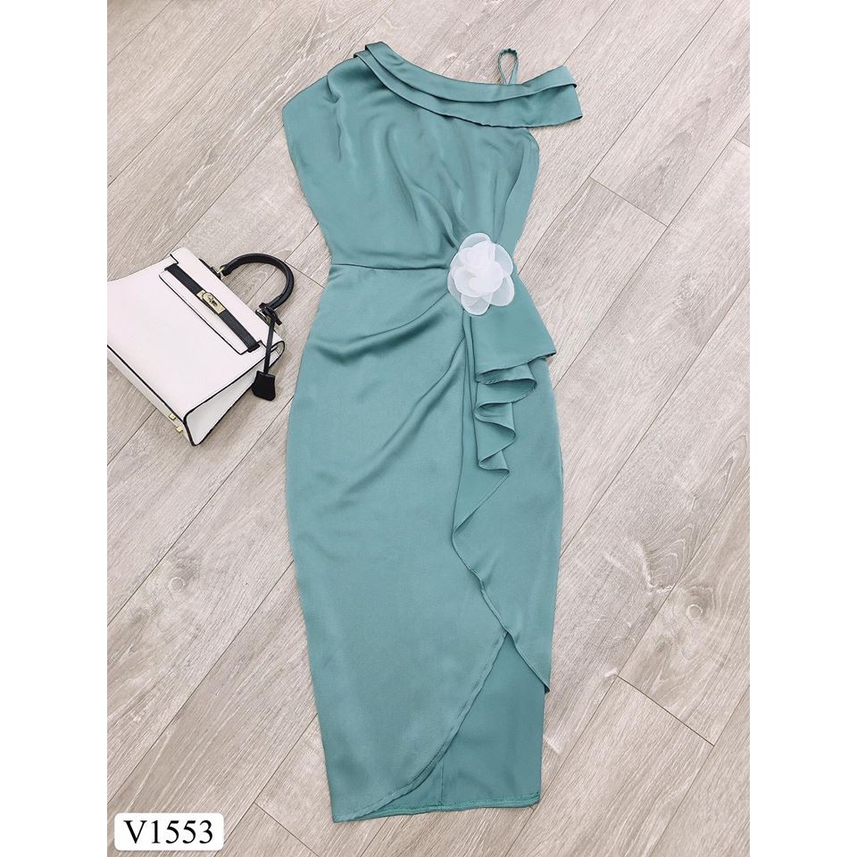 Váy lụa xanh lệch vai v1553 ĐẸP HP DVC ( Ảnh mẫu và ảnh trải sàn do shop tự chụp )