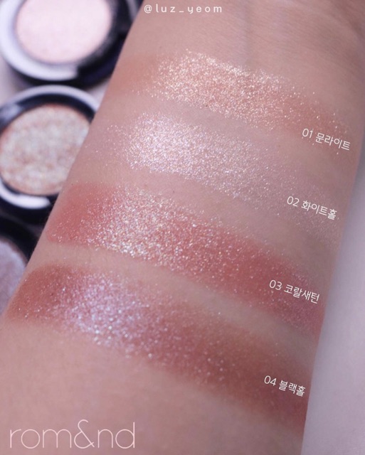 [NEW] Phấn nhũ mắt đơn Romand The Universe Glitter Shadow 1.2gr (Có Sẵn)