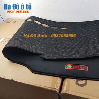 Thảm Taplo Toyota Hilux 2021 - Thảm Taplo Hilux 2021