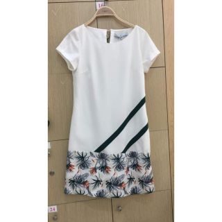 Váy nem suông size 6