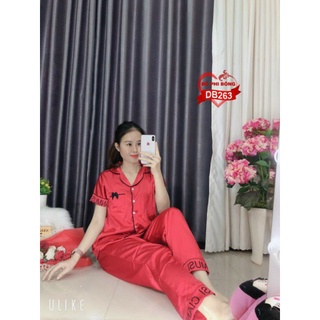 Đồ bộ pijama lụa phi thêu chữ tay ngắn quần dài