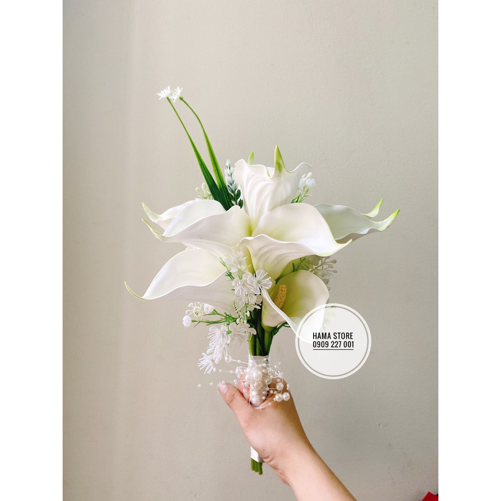 [GIAM8KFOLLOWER]- BÓ HOA CƯỚI CẦM TAY CÔ DÂU VỚI HOA RUM CALLA LILY THEO PHONG CÁCH HIỆN ĐẠI TẶNG KÈM CÀI ÁO CHÚ RỂ