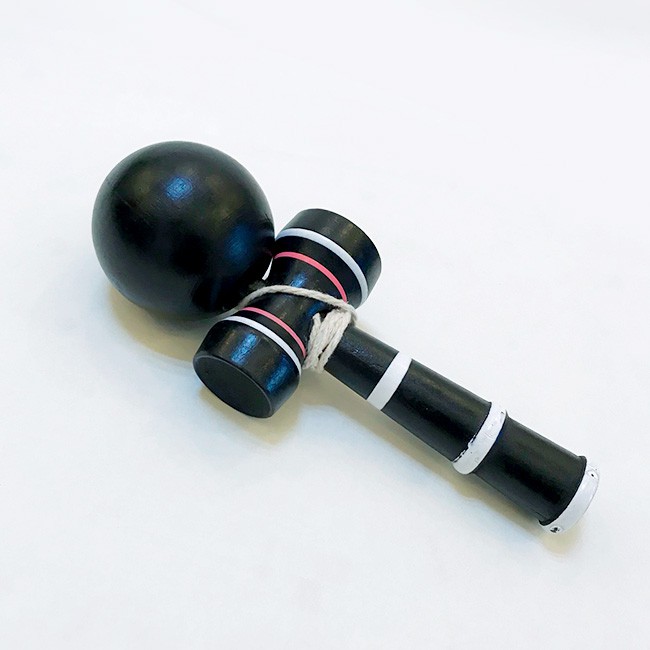 Đồ chơi tung hứng Kendama