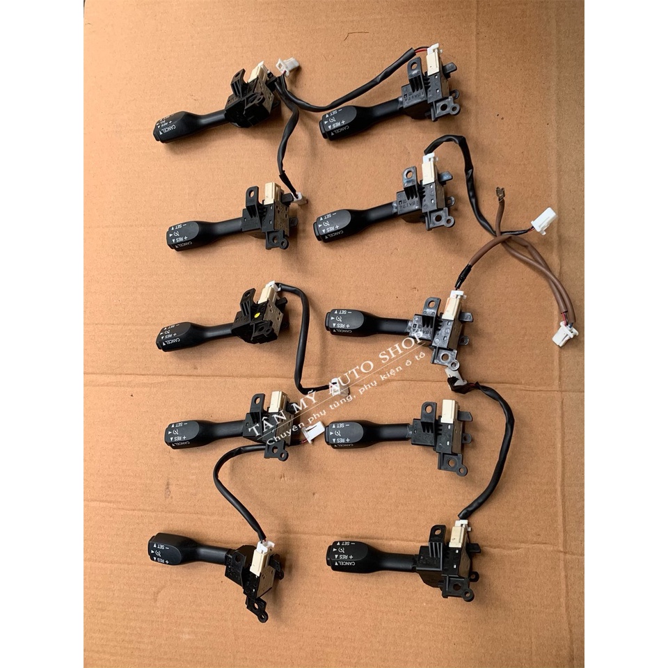 Công tắc cruise control Toyota Camry / Altis / Vios / Inova