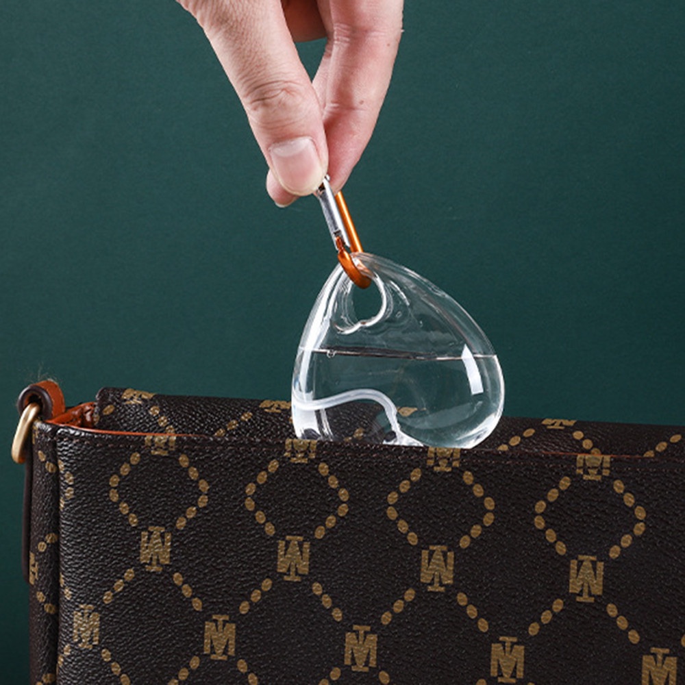 [Hàng mới về] Bình rỗng có vòi xịt hình trái tim bằng nhựa dung tích 50ml thiết kế đáng yêu độc đáo