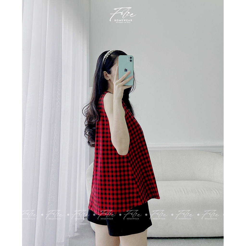 [Chính hãng]FolieHomewear Đồ bộ mặc nhà áo yếm caro đỏ quần đùi (short) chất liệu thun cotton FB105.3 | BigBuy360 - bigbuy360.vn