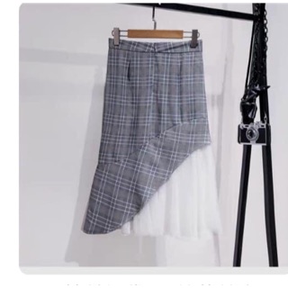 Chân váy caro phối trắng