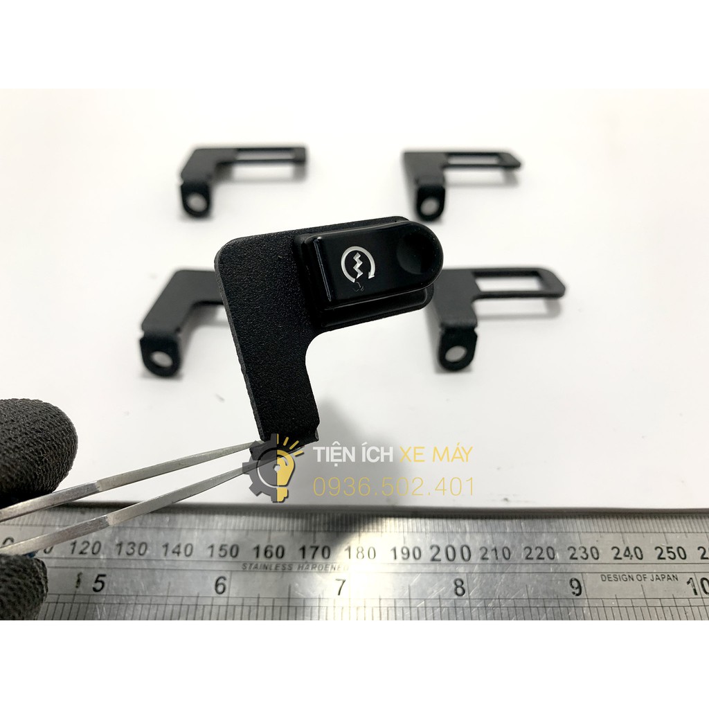 Pát gắn công tắc trên Raider - Dream