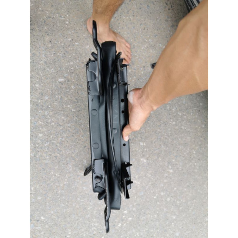 Đế ghế hơi CHẾ cho xe tải nhẹ và tải trung, đế ghế hơi xe 16 chỗ, 29chỗ, 32 chỗ, bệ ghế hơi xe du lịch