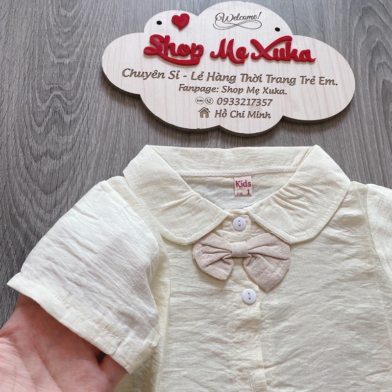 Set sơ mi tay ngắn bé trai đính nơ